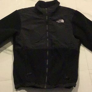 Black north face jacket
